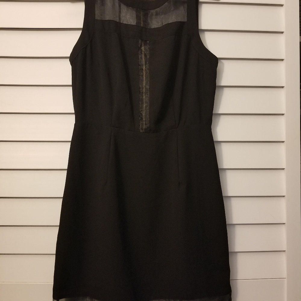 💖 3/$20 Forever21 black with gold zipper dress